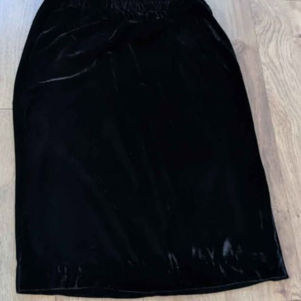 J.CREW Black Velvet Skirt Size S
